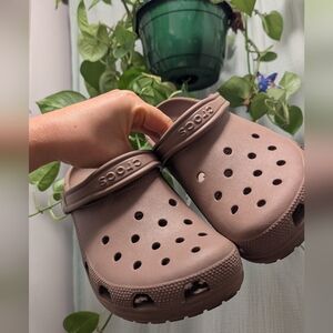 Crocs